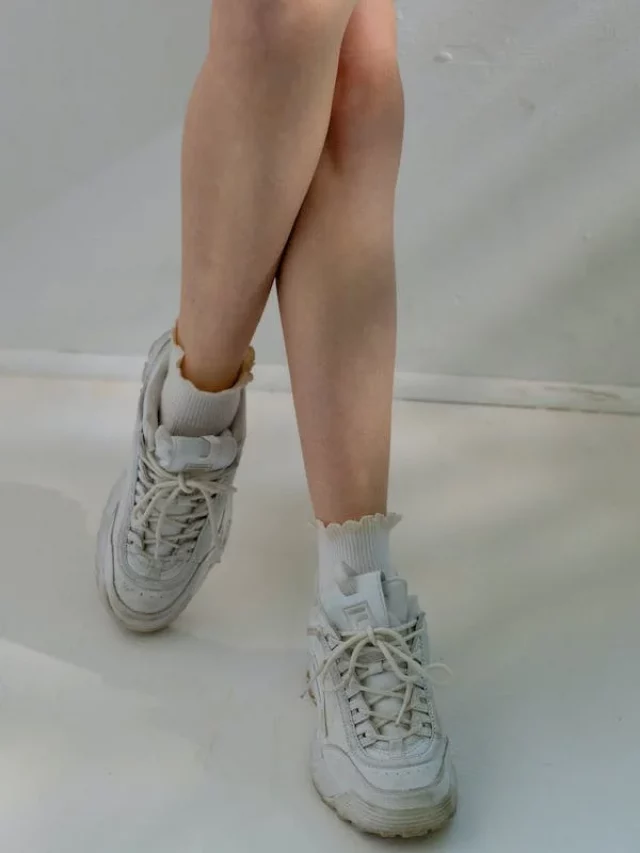 Những đôi giày thể thao màu trắng tốt nhất cho nữ